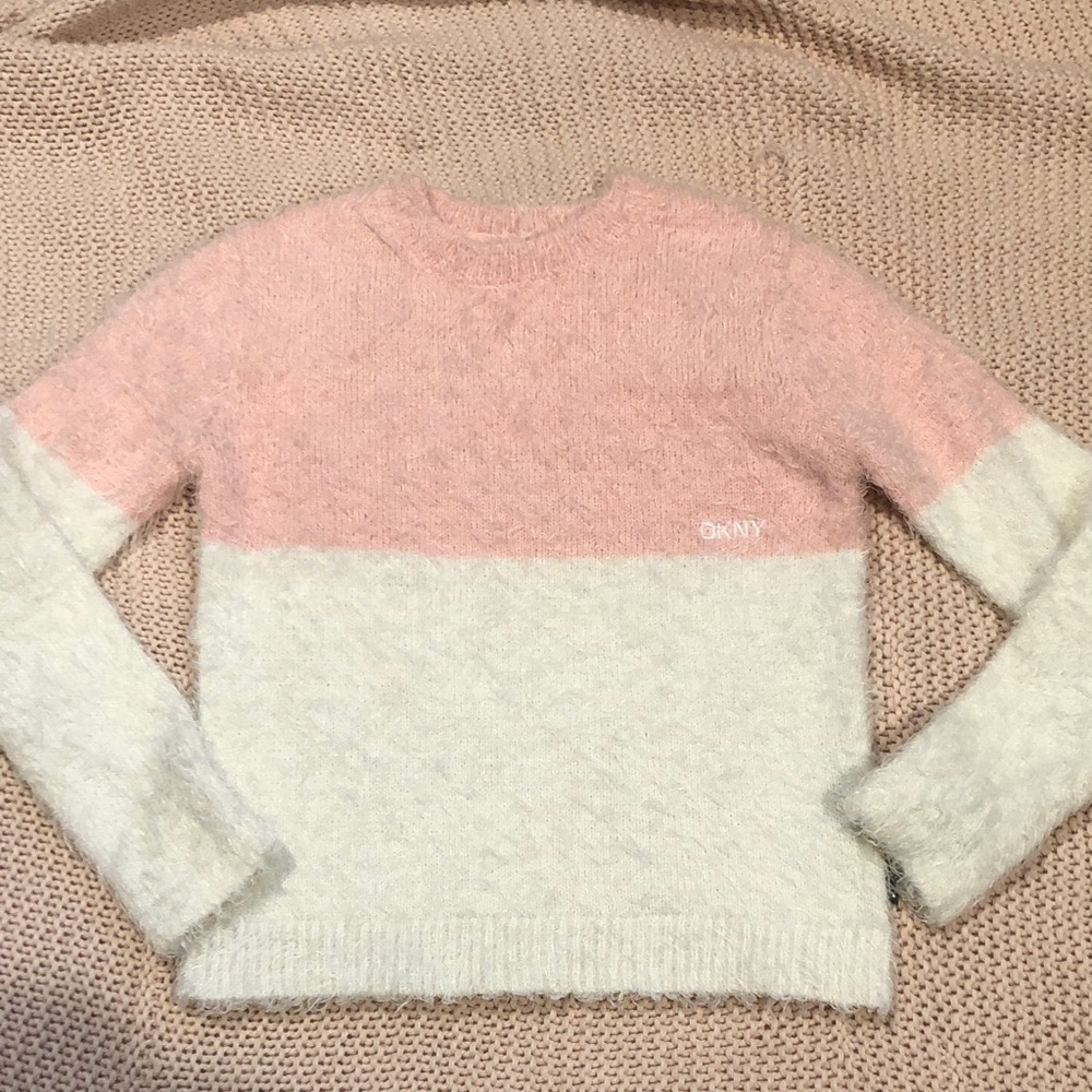 DKNY Girl Sweater in Soft Pink and Cream M 7/8 kt2